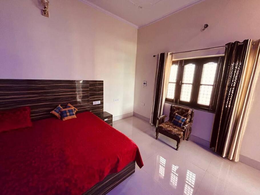 Bisht Niwas Homestay Kotdwāra Kültér fotó