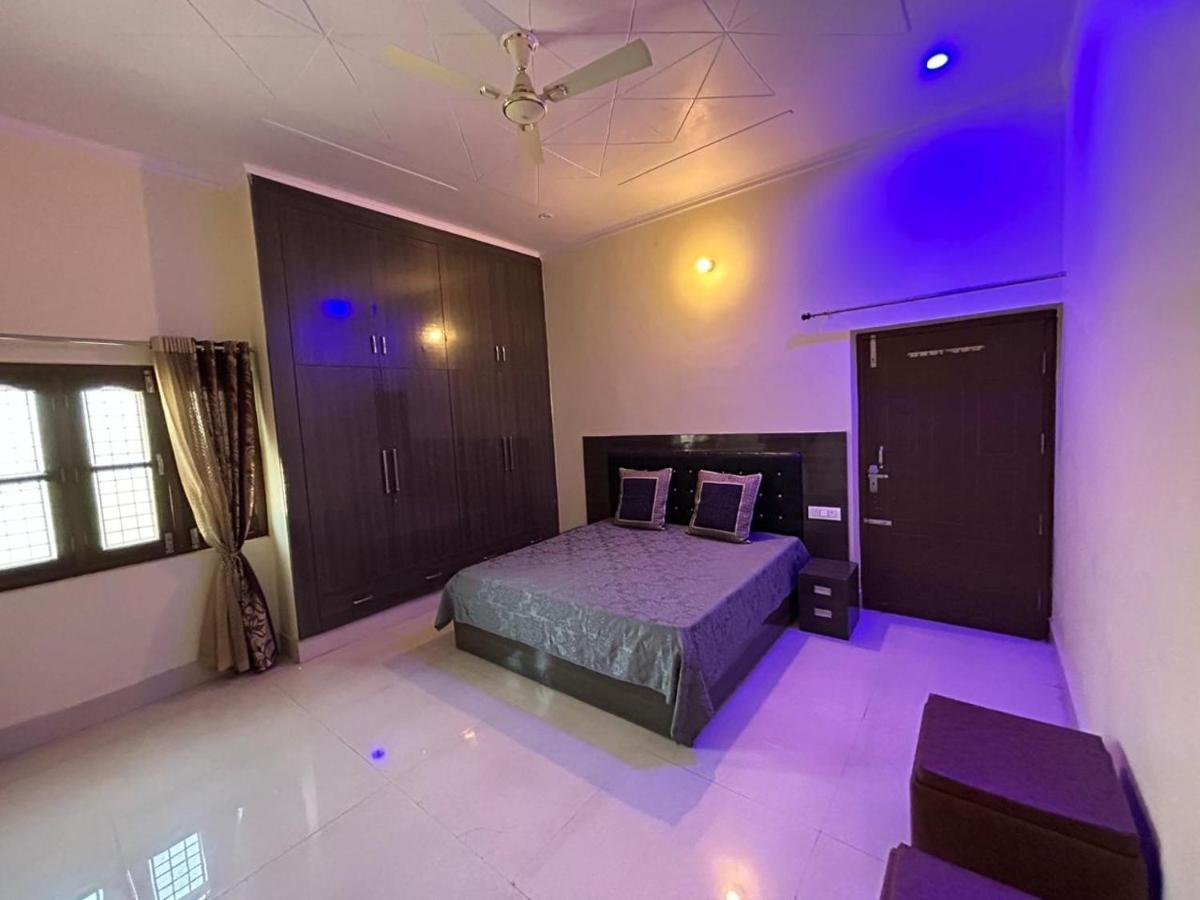 Bisht Niwas Homestay Kotdwāra Kültér fotó